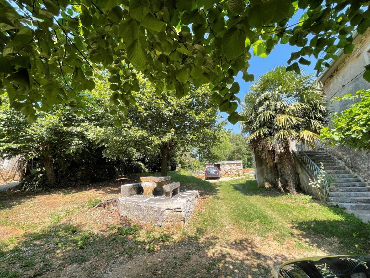 Villa Berto Nedescina Exterior photo